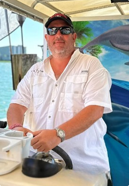 cruise staff